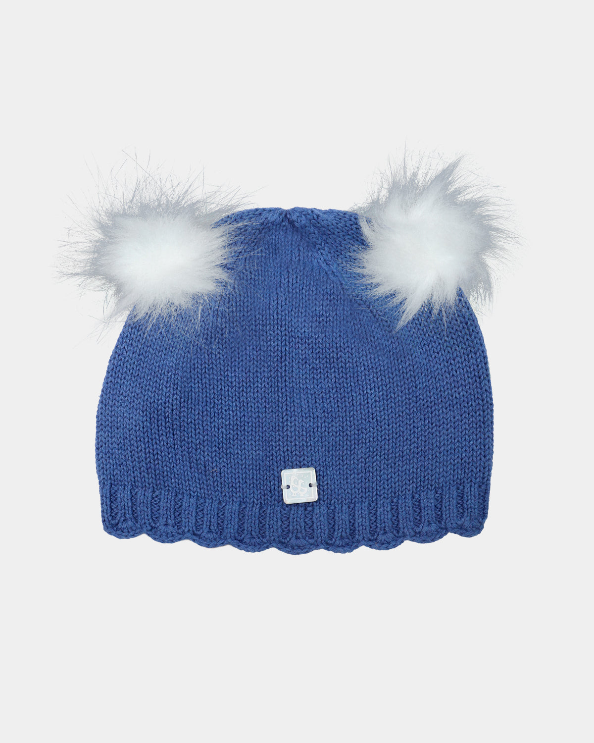 CAPPELLO BASE BLU CON POM-POM