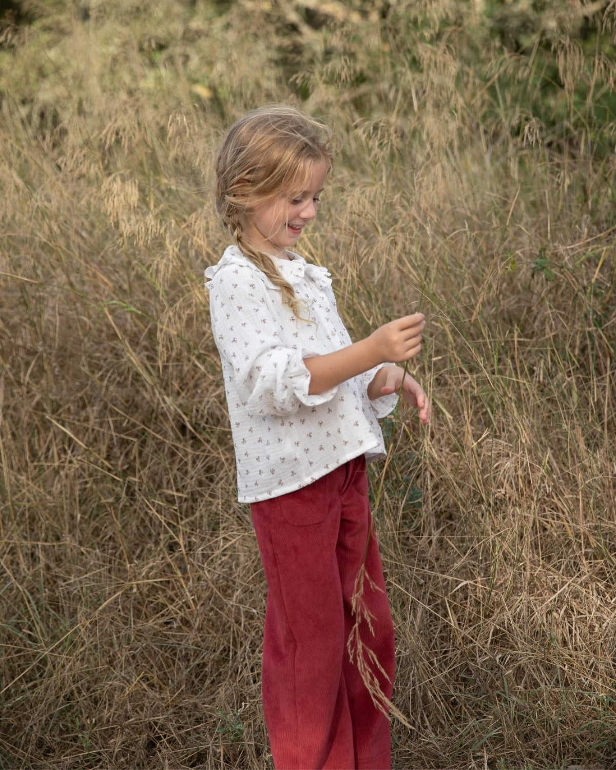 MODERN SCREEN T. MAROON