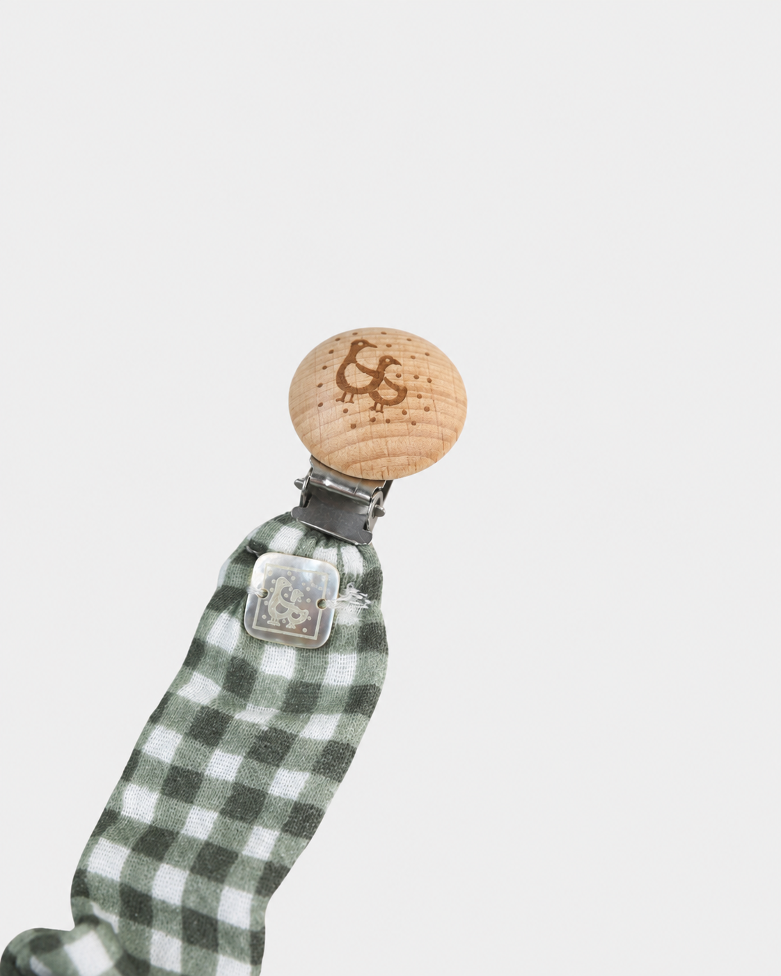 BEIGE GINGHAM STAR PACIFIER CLIP